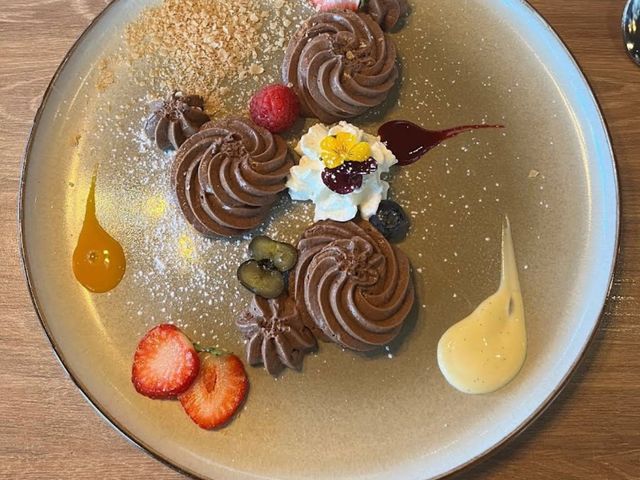 Dining Room IMG_1195.jpeg